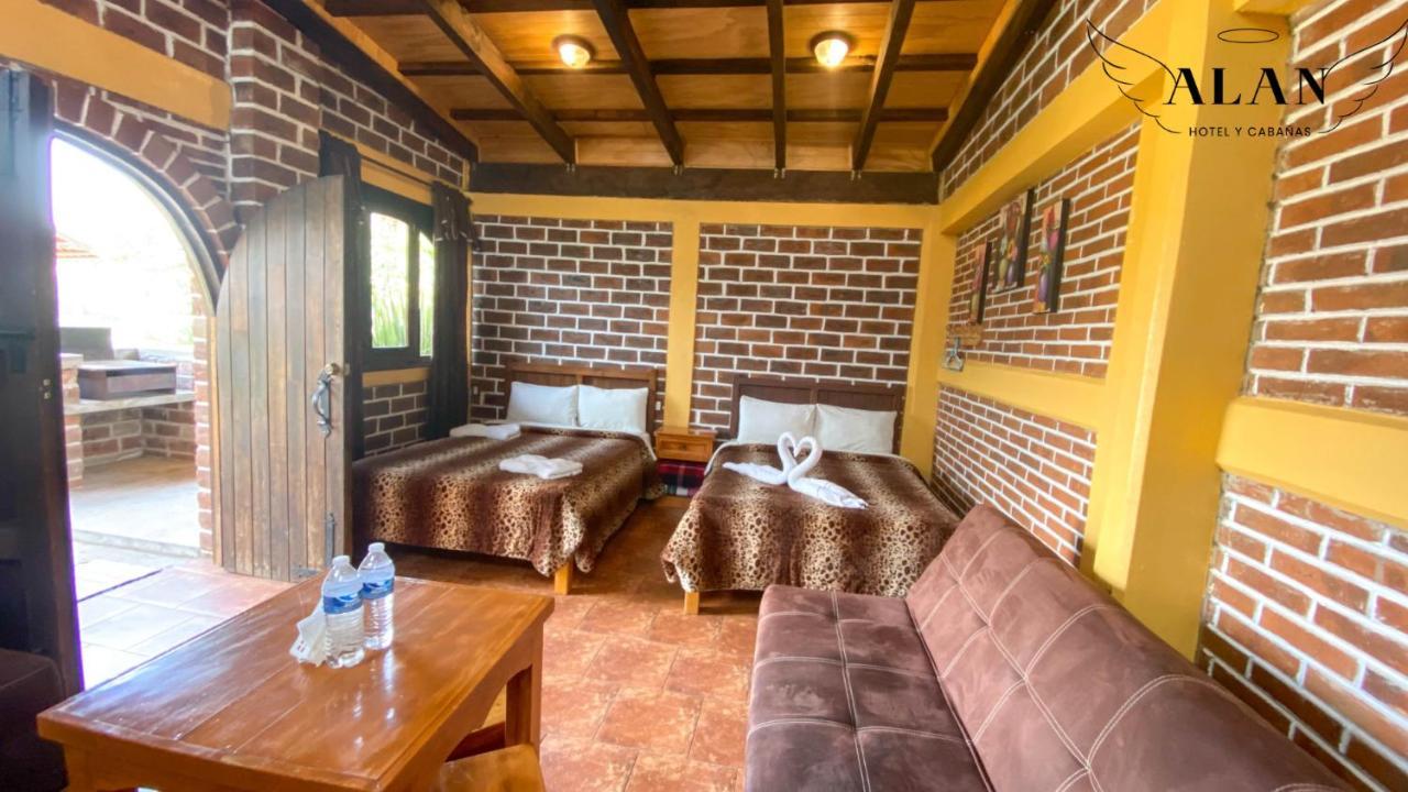 Hotel Y Cabanas Alan Чигнауапан Экстерьер фото